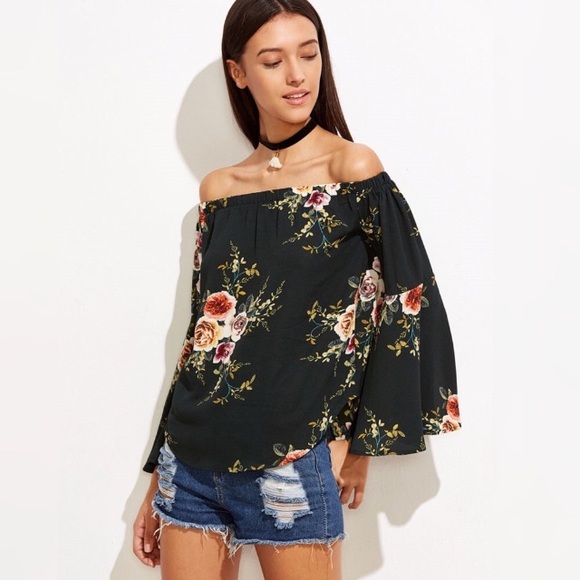 Floral Off Shoulder Flare Sleeve Top - Picture 8 of 8